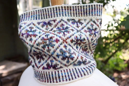 Aurora Borealis Cowl Printed Pattern