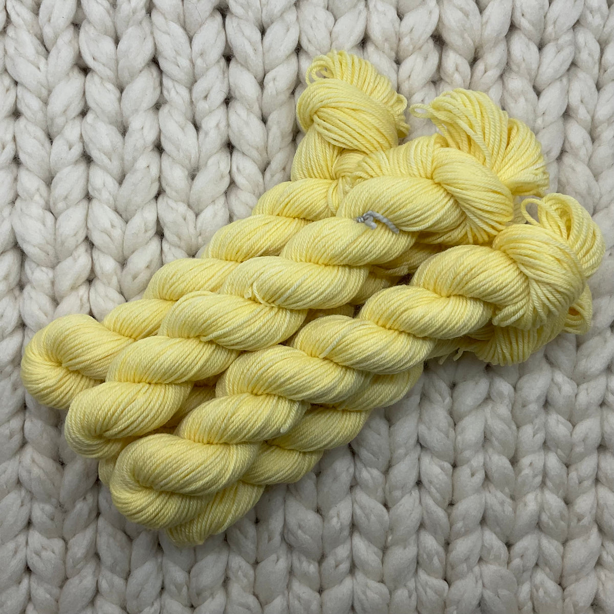 OOAK Pale Yellow Venti Practicality 75/25 Mini Skein