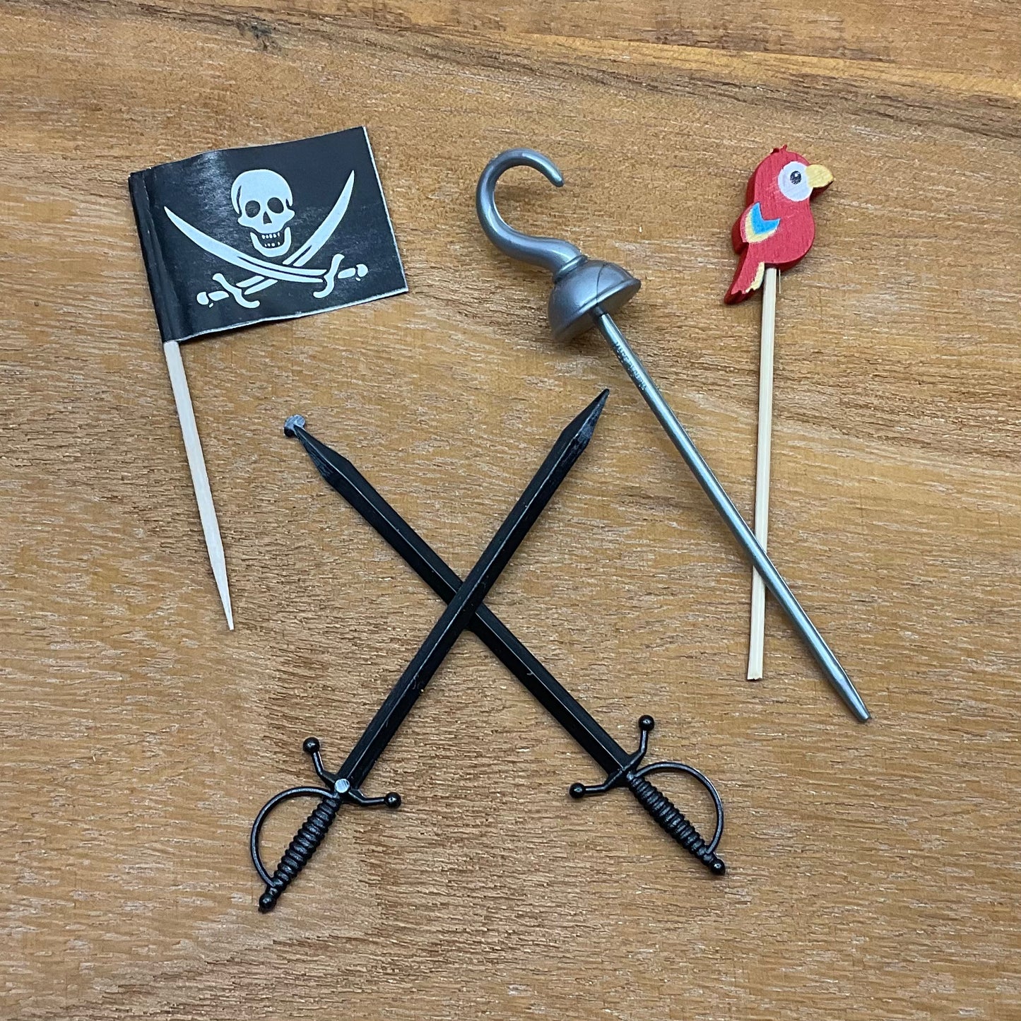 Pirate Accessory Set for Gnelson