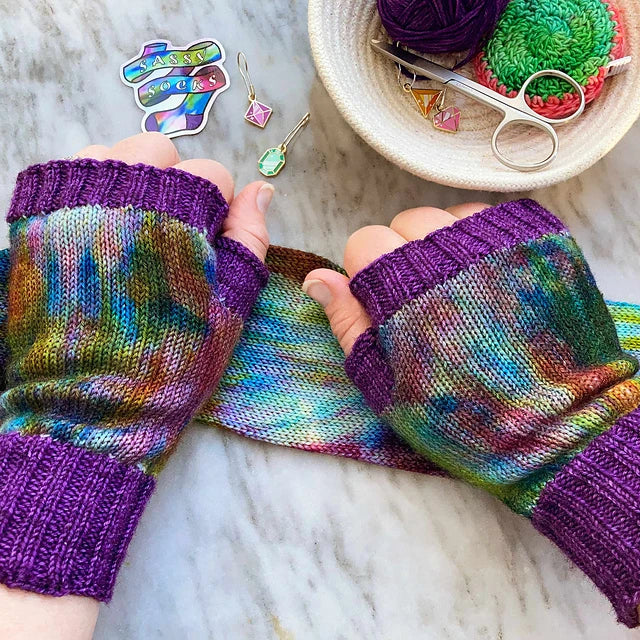 Sassy Socks & Mitts Printed Pattern