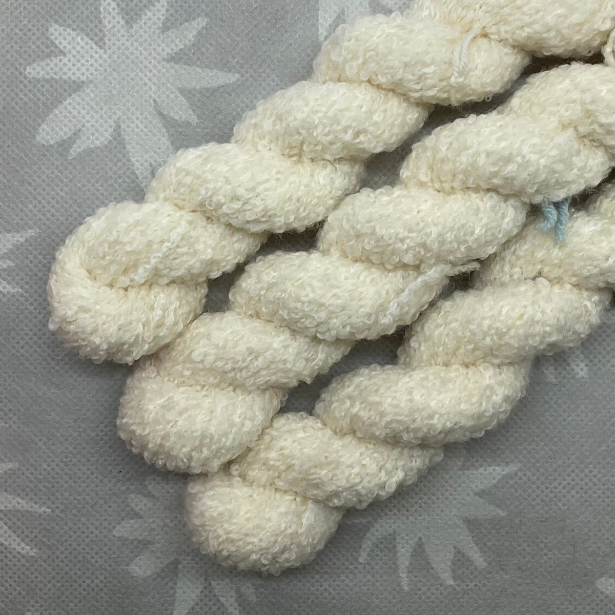 Merino Boucle DK mini (20g)